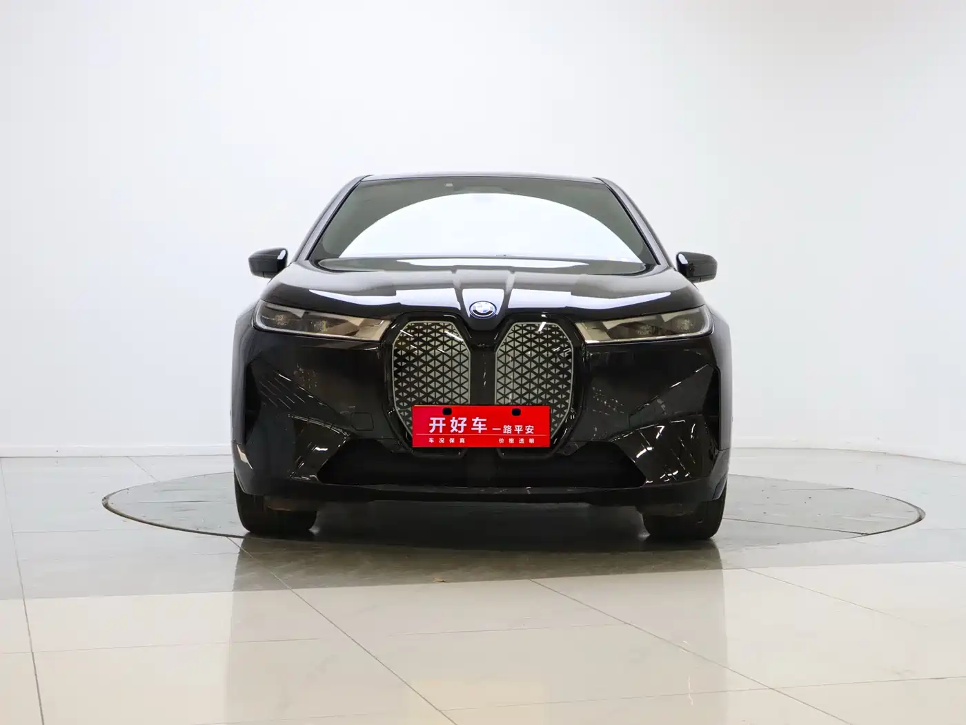 BMW iX 2022 xDrive40 фото 2