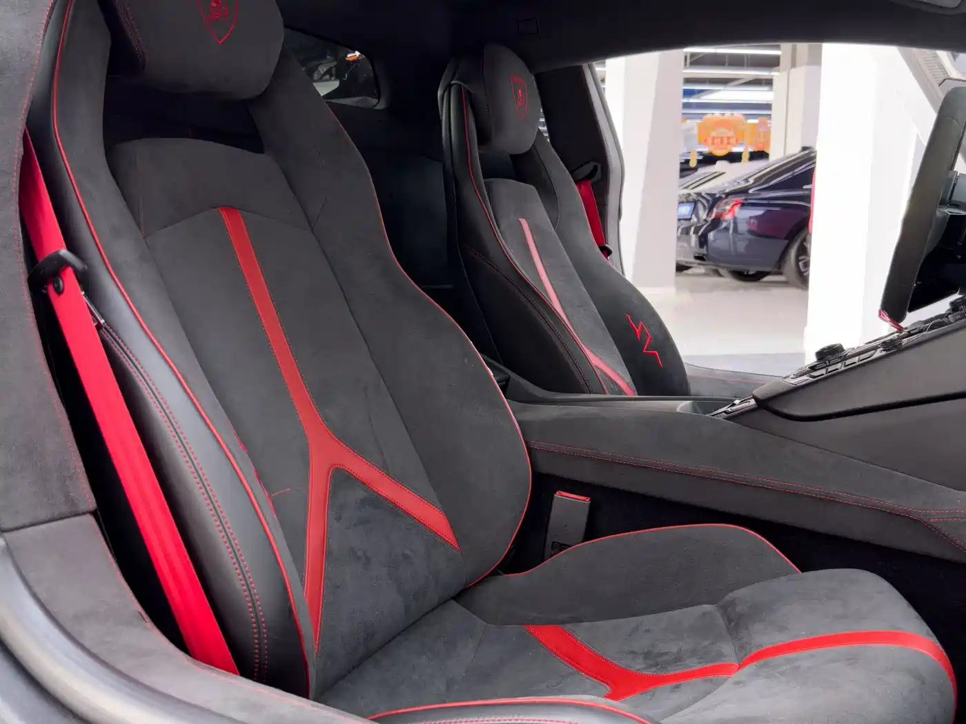 Lamborghini Aventador 2012 2011 LP 700-4