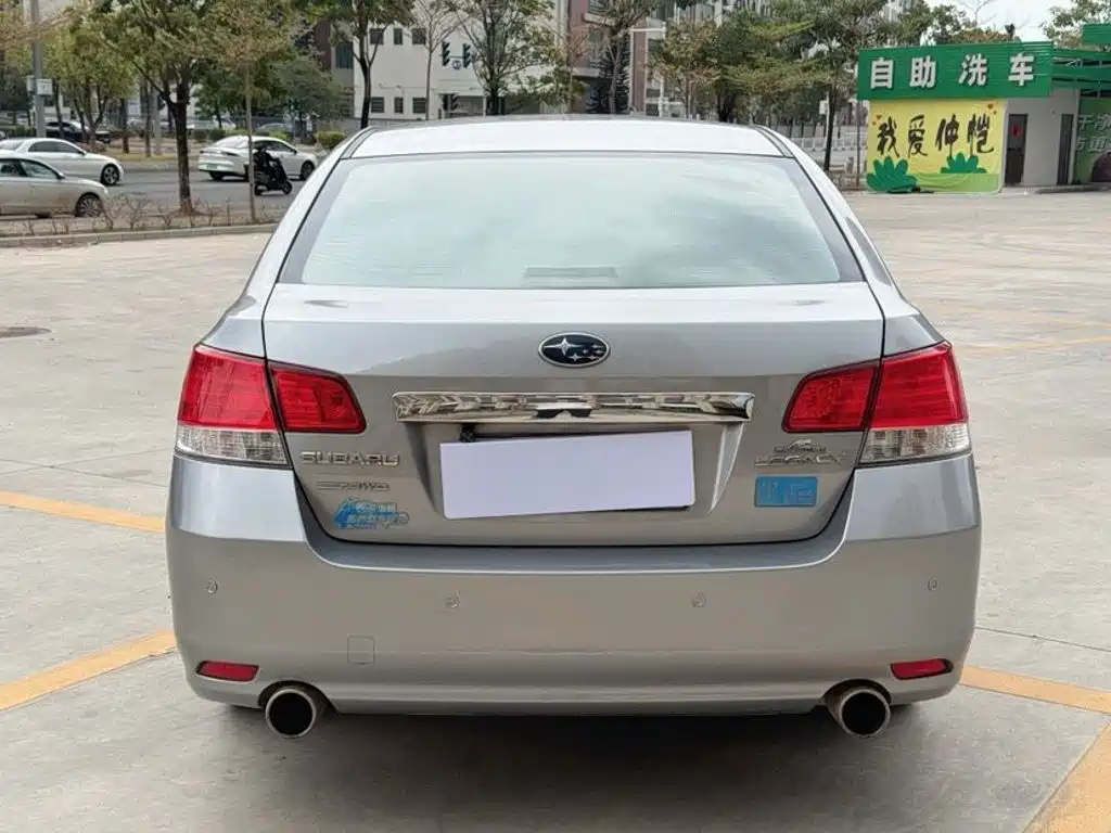 Subaru Legacy 2009 2010 Model 2.5i Luxury Edition