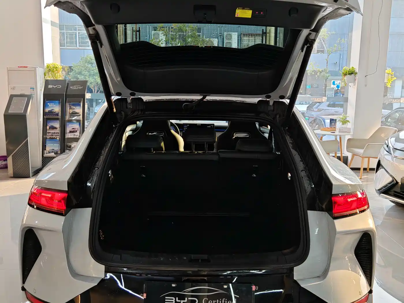 BYD Song L EV 2025 Smart Driving Edition 662km Lidar Excellence фото 7
