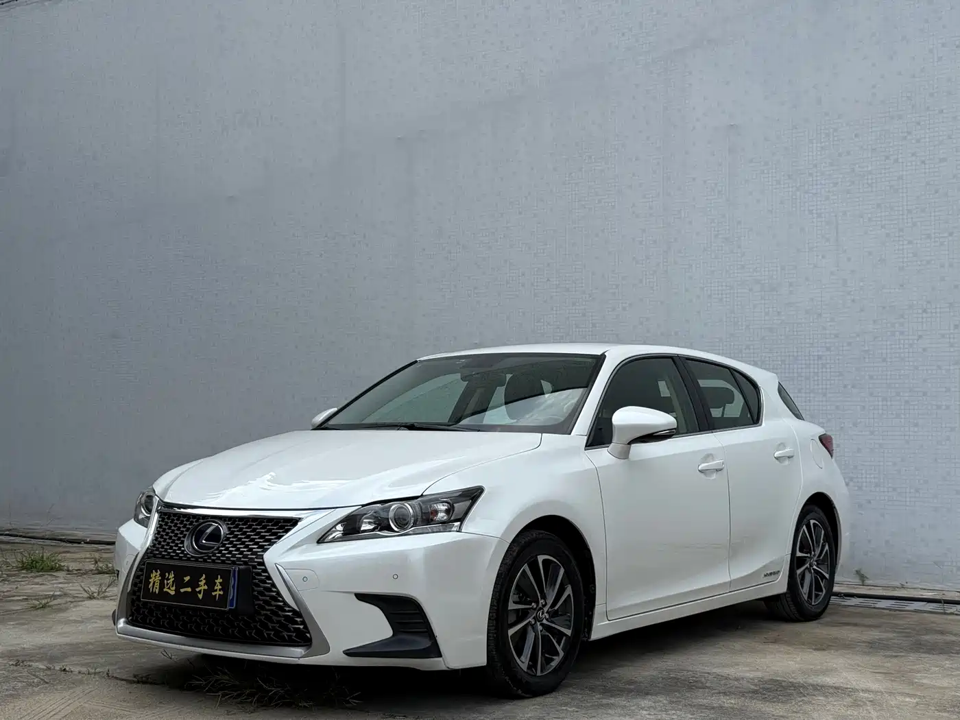 Lexus CT 2018 2017 CT200h Elite Edition Monochrome China V