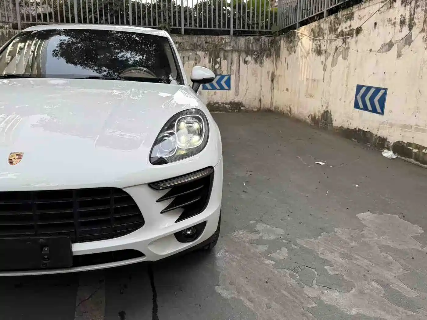 Porsche Macan 2016 Macan 2.0T фото 3