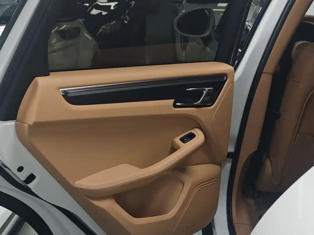 Porsche Macan 2016 Macan 2.0T фото 15