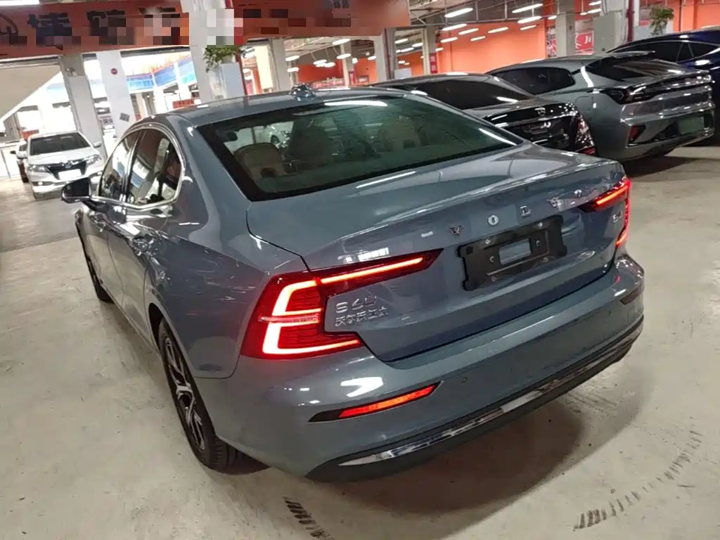 Volvo S60 2024 2024 B4 Elegance Luxury Edition