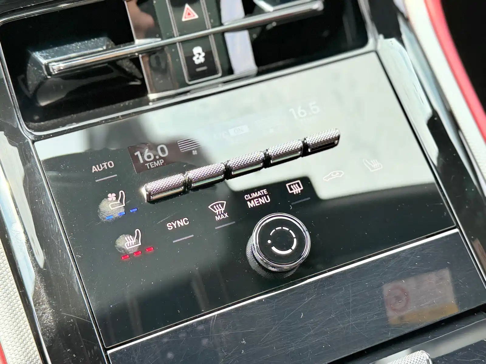Photo 18 - Porsche Panamera
