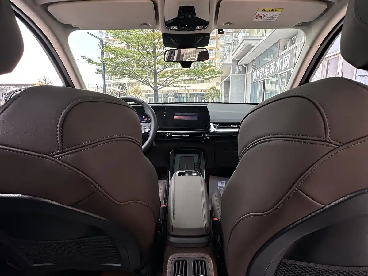 BMW X1 2024 sDrive25Li X Design Package фото 16