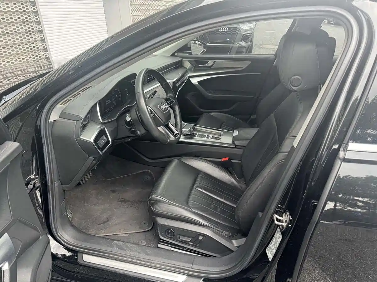 Audi A6L 2019 40 TFSI Luxury Elegance фото 14