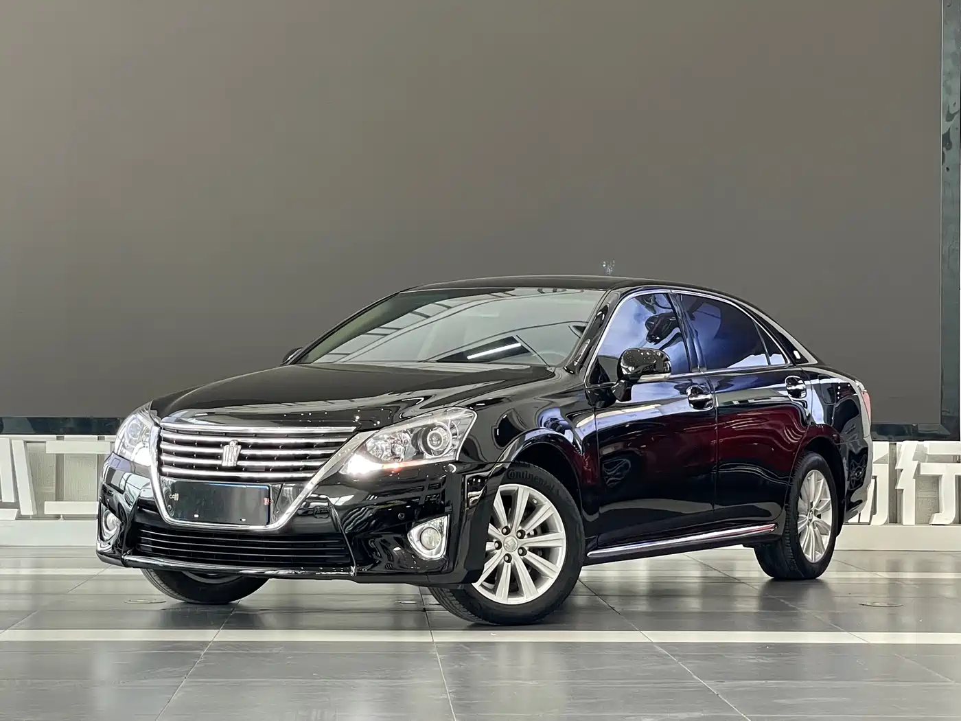Toyota Crown 2012 2.5L Royal Leather Edition