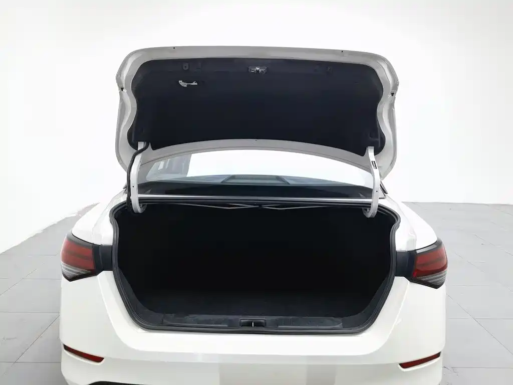 Nissan SYLPHY, миниатюра 16