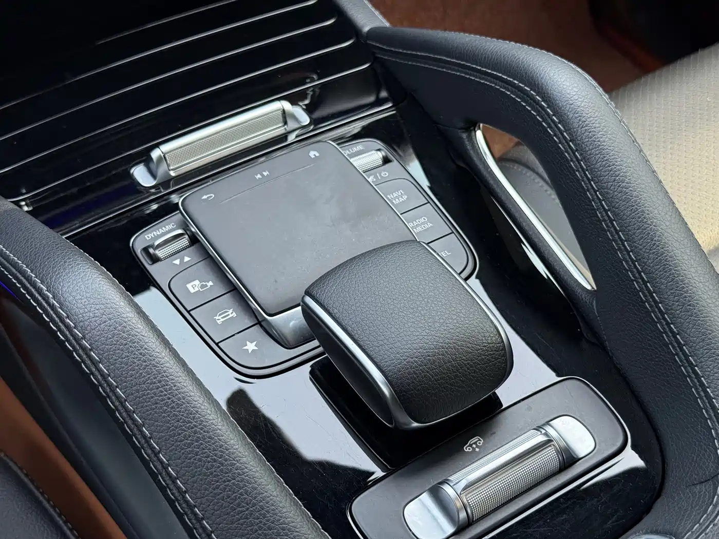 Mercedes-Benz GLE, миниатюра 17