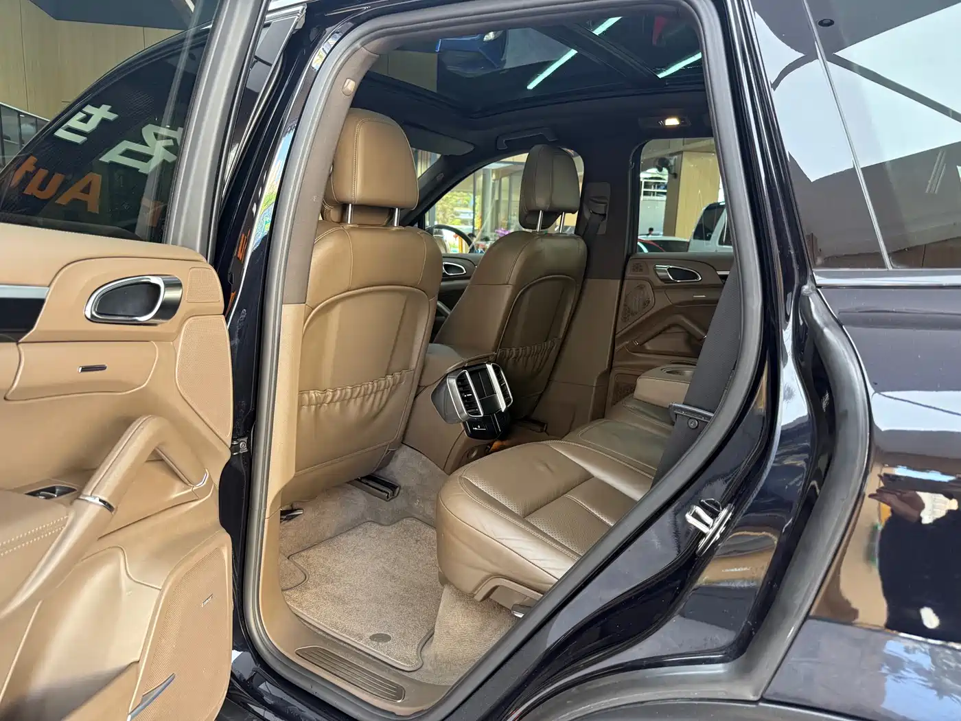 Porsche Cayenne 2011 Cayenne S 4.8L фото 24