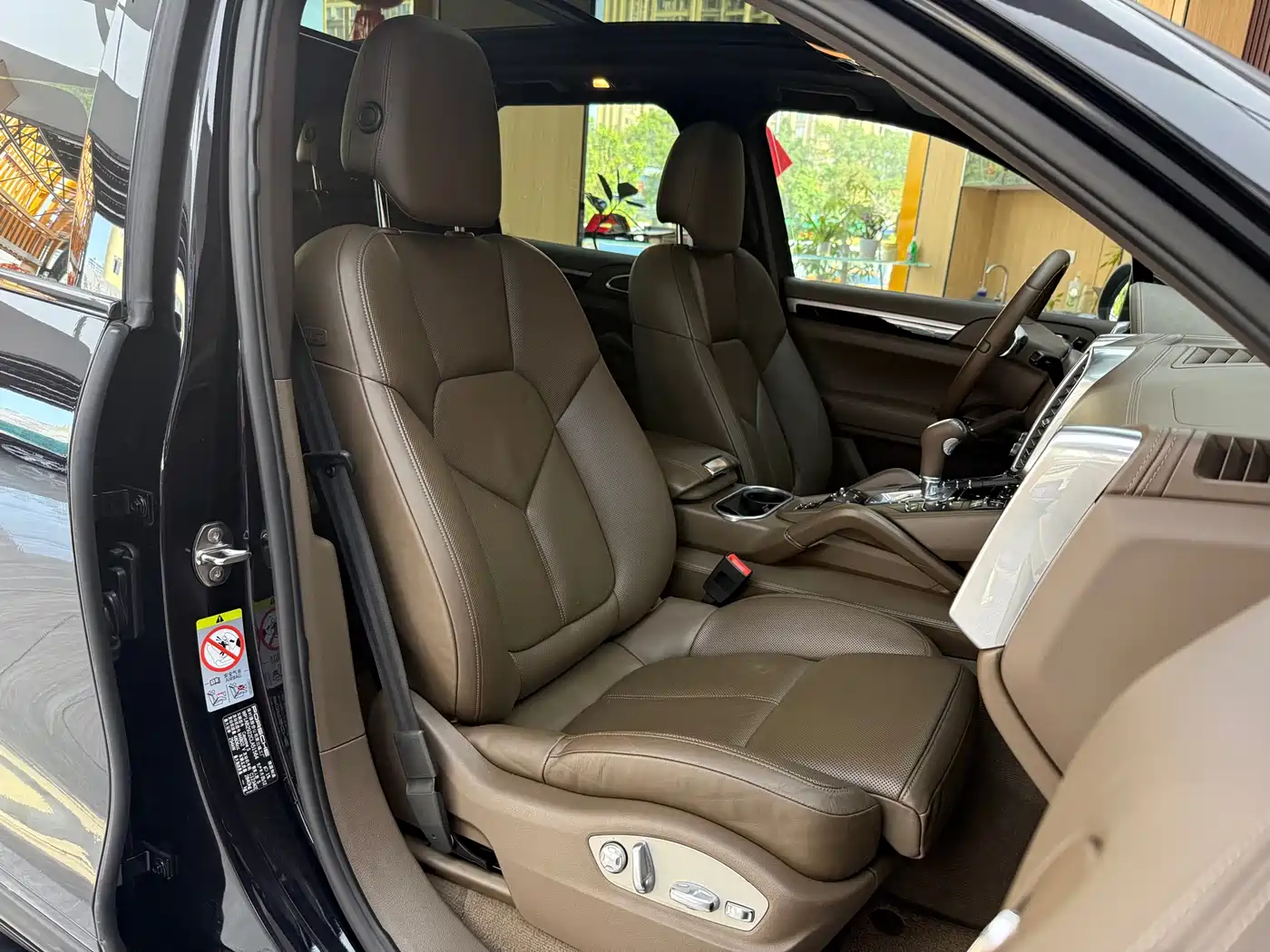 Porsche Cayenne 2011 Cayenne S 4.8L фото 27