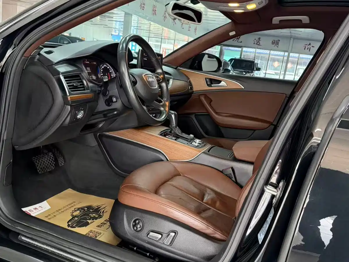 Фото 9 - Audi A6L