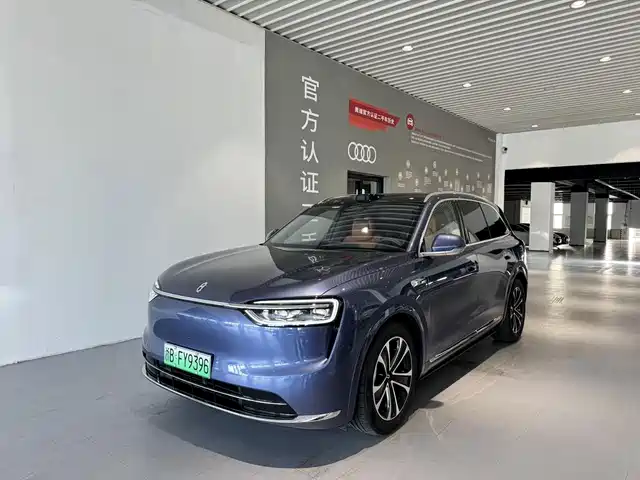 AITO Wenjie AITO M7 2025