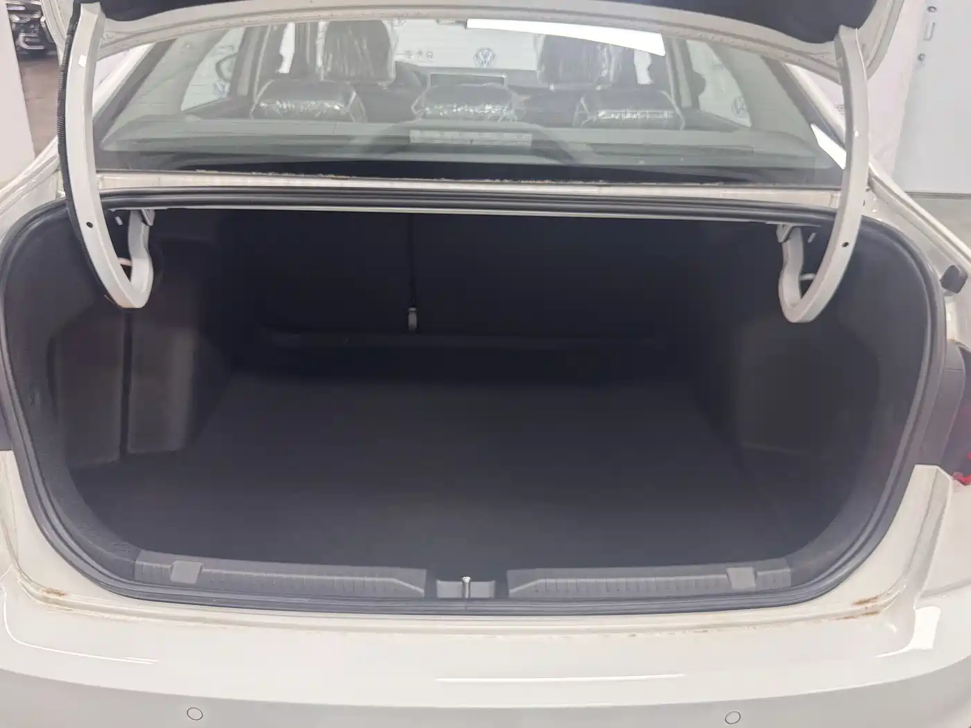 Volkswagen Bora 2025 200TSI DSG Joy Ride Navigation Edition фото 11