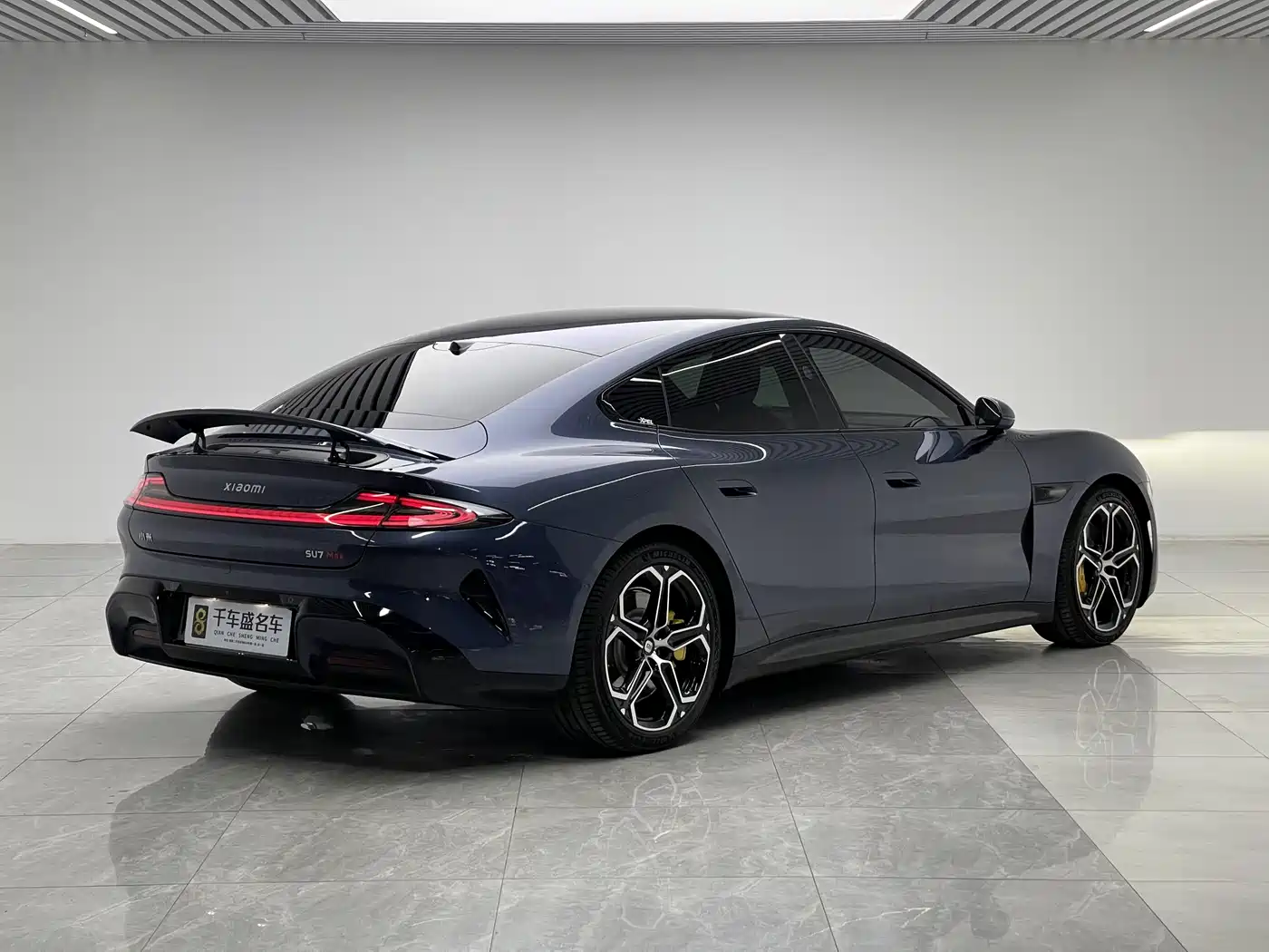 XIAOMI CAR XIAOMI SU7