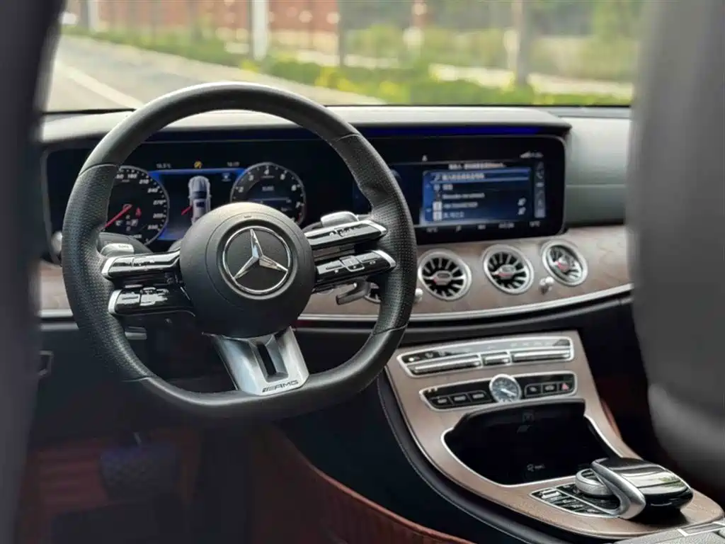 Mercedes-Benz E-Class 2018 E 200 L фото 7