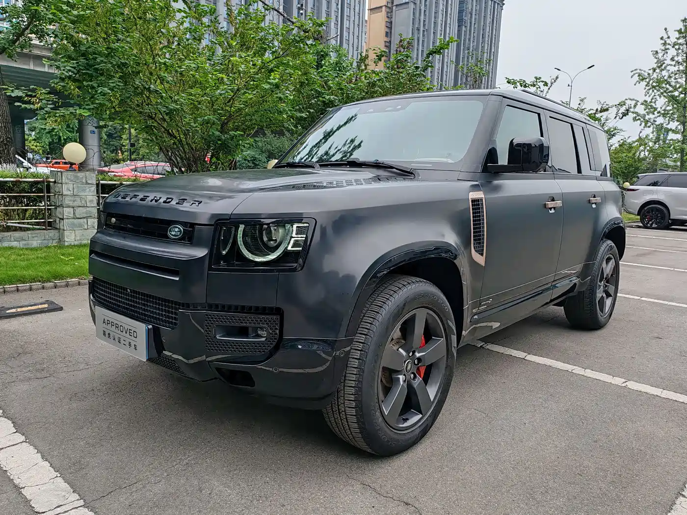 Land Rover Defender 2025 110 3.0T P400 X