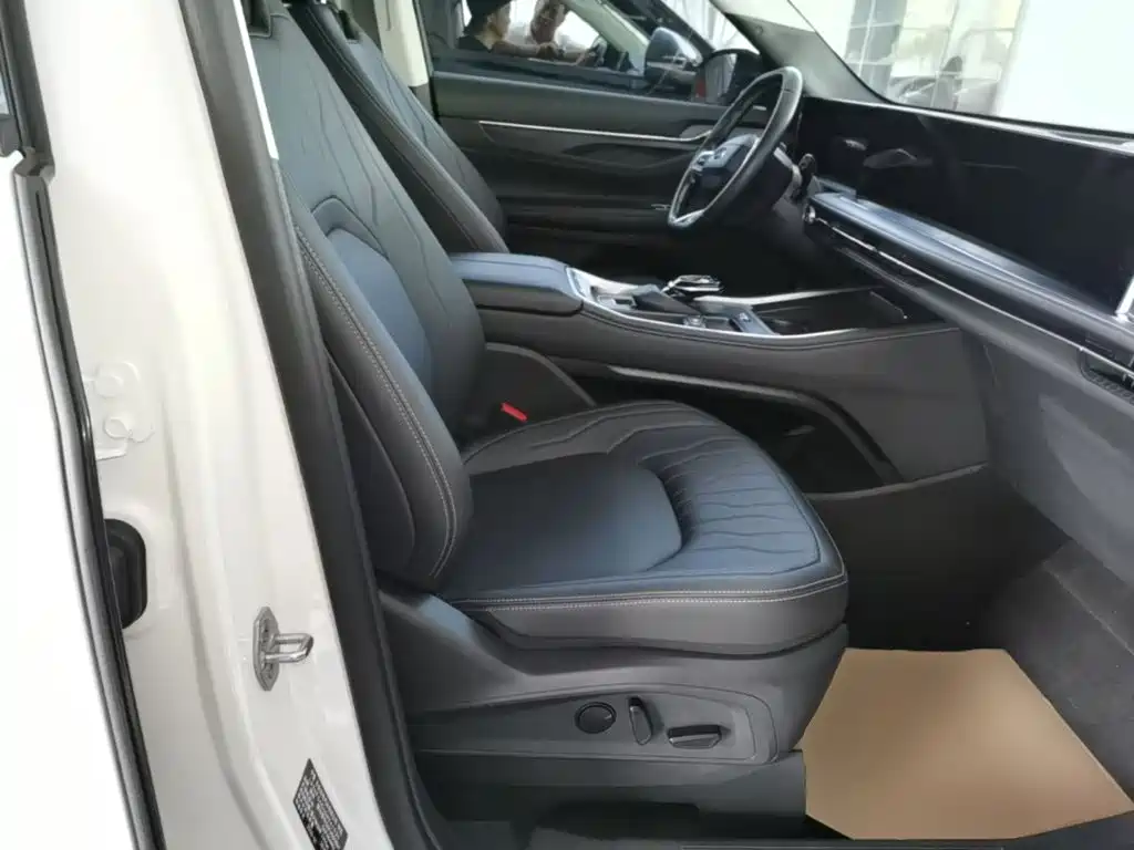 Ford Edge 2025 2025 Edge L 2.0T EcoBoost FWD 7-seater Luxury