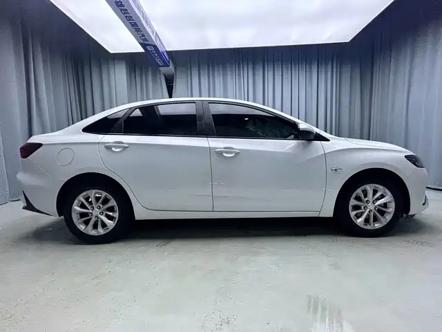 Chevrolet Monza 2023 1.5L Dual-Clutch Enjoyment Edition — фото 5