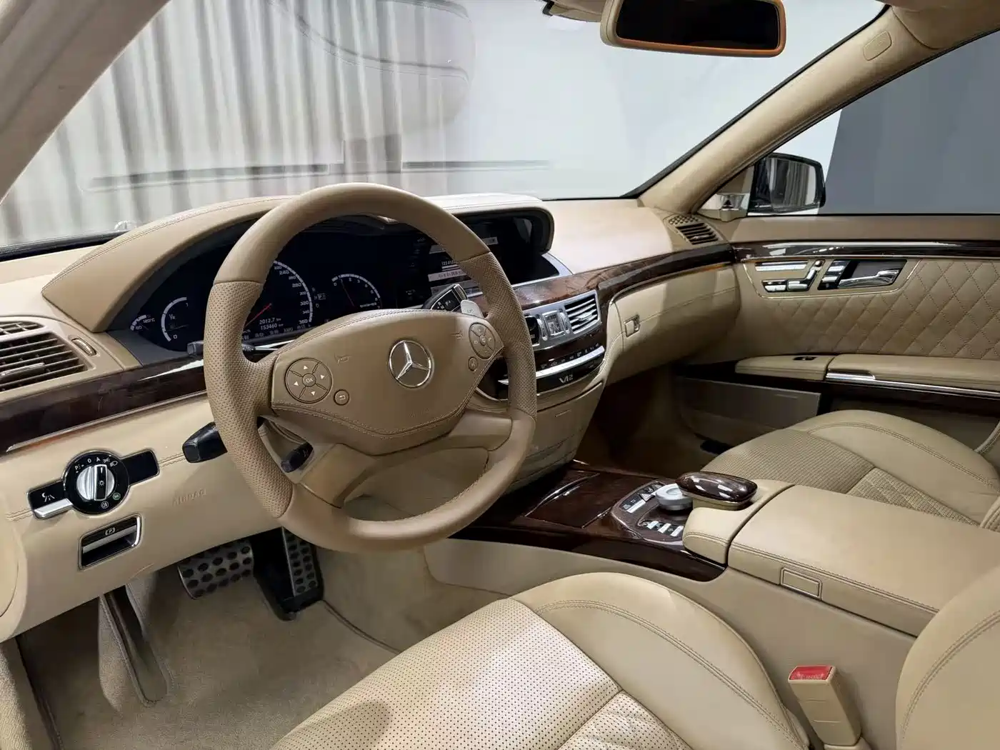 Mercedes-Benz S-Class AMG 2010 AMG S 65 фото 4