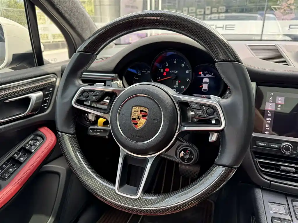 Porsche Macan 2020 Macan GTS 2.9T фото 9