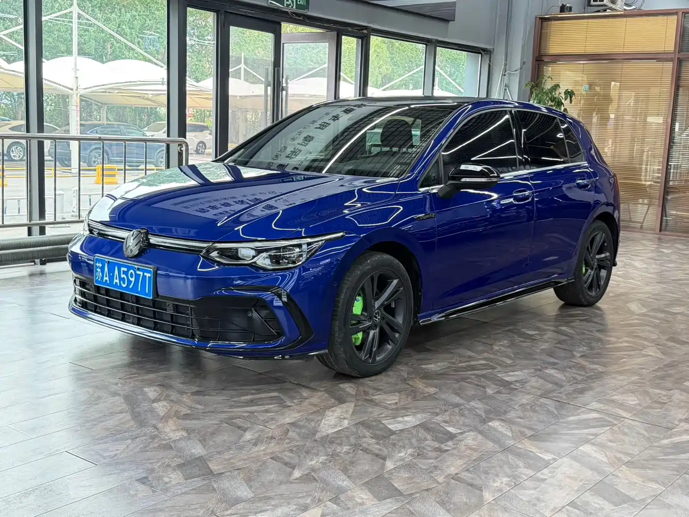 Volkswagen Golf 2023 Model 280TSI DSG R-Line