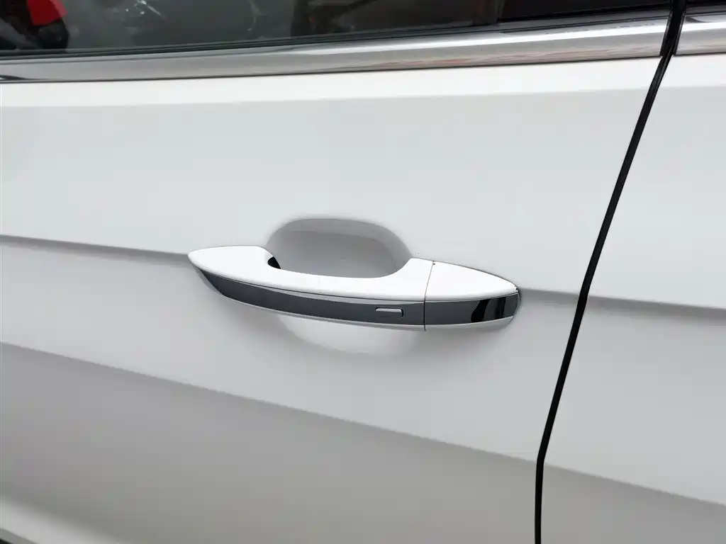 VOLKSWAGEN TU KAI