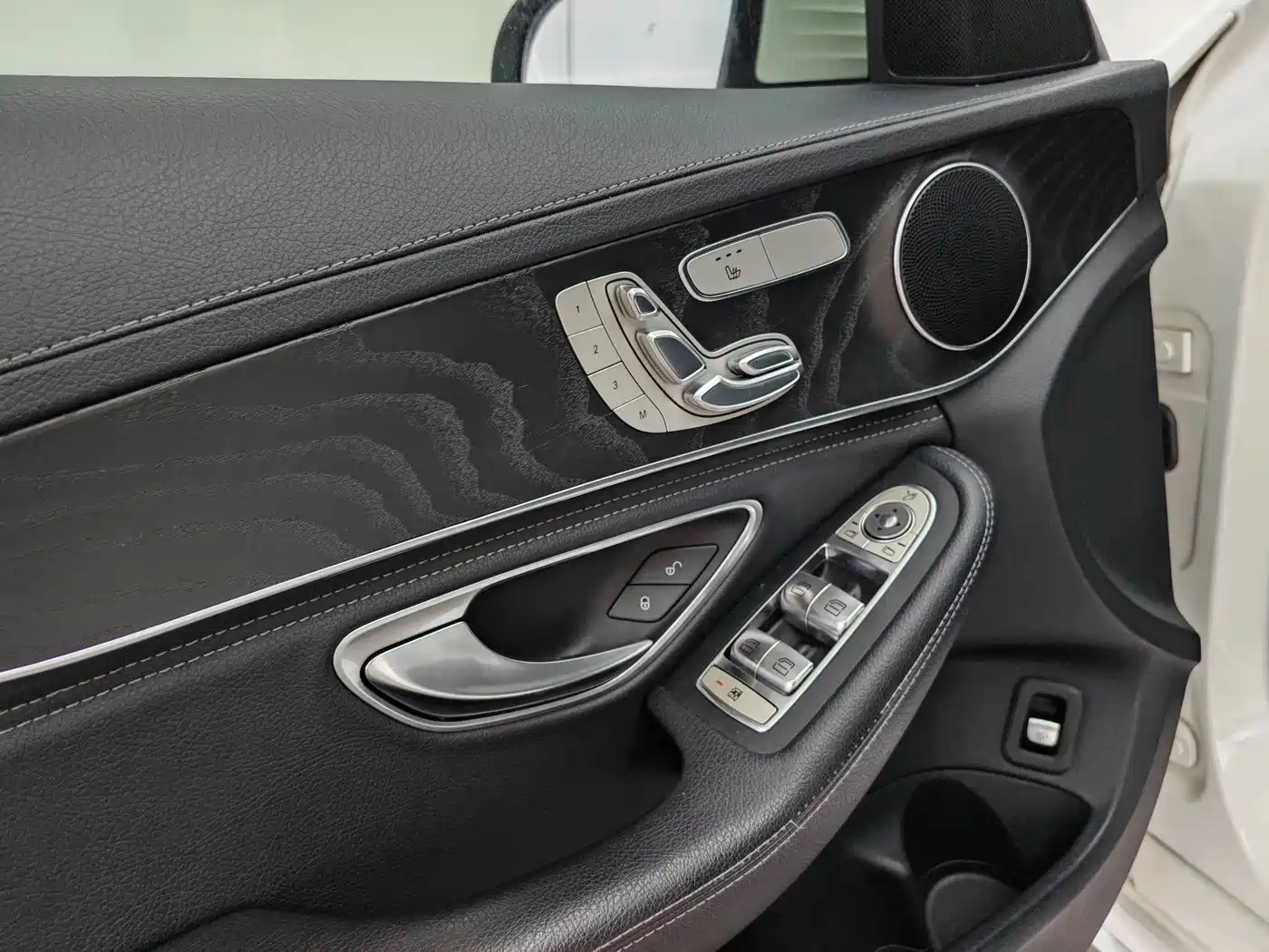 Mercedes-Benz C-Class 2020 C 260 L Sport фото 14