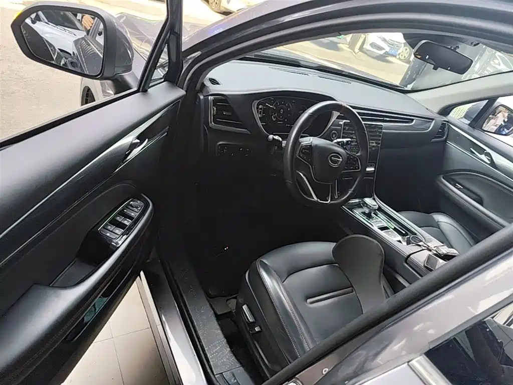 GAC Trumpchi Trumpchi GS4 PLUS 2021 390T Automatic Nebula Edition фото 16