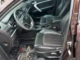 Фото 4 - Geely Emgrand