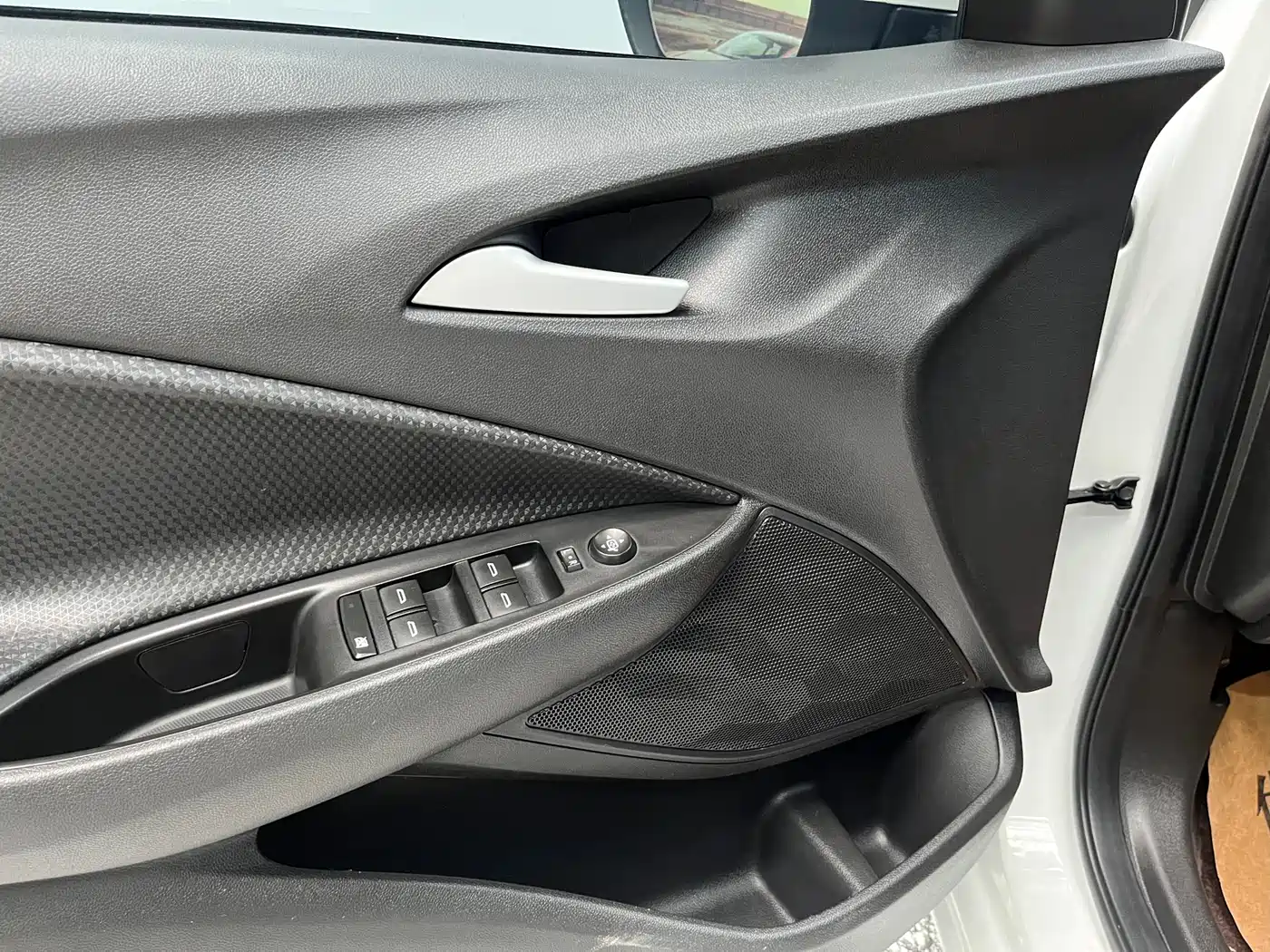 Chevrolet Cavalier 2020 325T Automatic Joy Edition фото 6