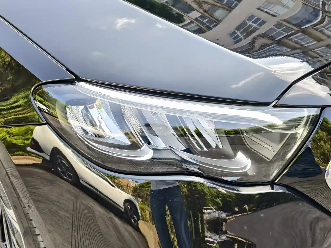 Mercedes-Benz E-Class 2025 E 300 L Luxury фото 10