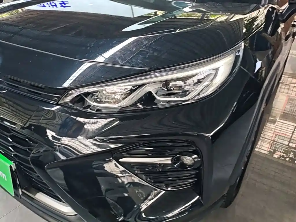 Toyota Wildlander 2024 2023 2.0L CVT FWD Luxury PLUS