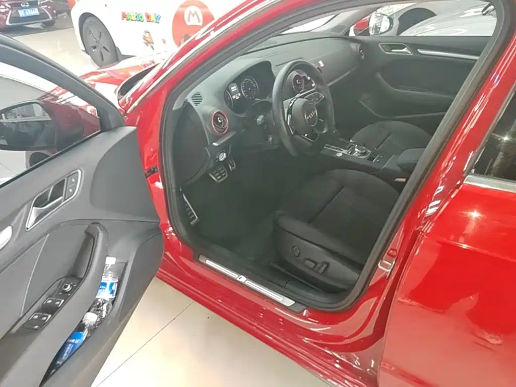 Фото 16 - Audi A3