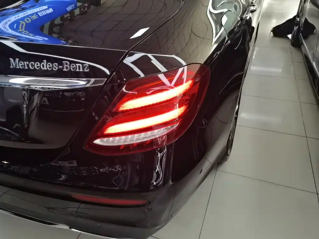 Mercedes-Benz E-Class 2020 E 260 L Sport 4MATIC фото 8