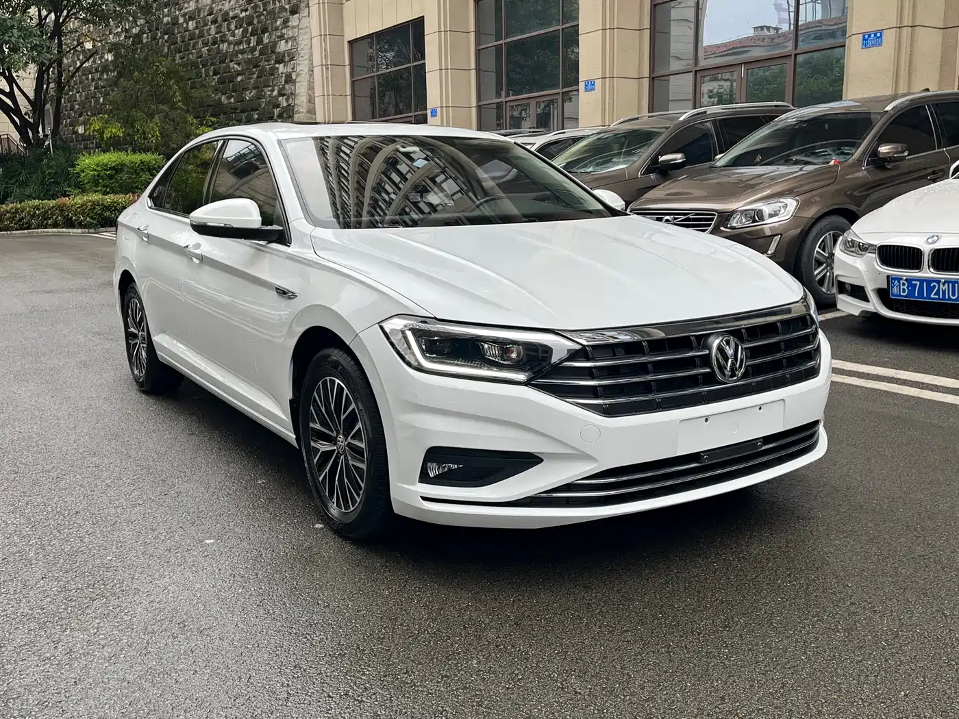 Volkswagen Sagitar 2021 200TSI DSG Comfort Smart Edition фото 3