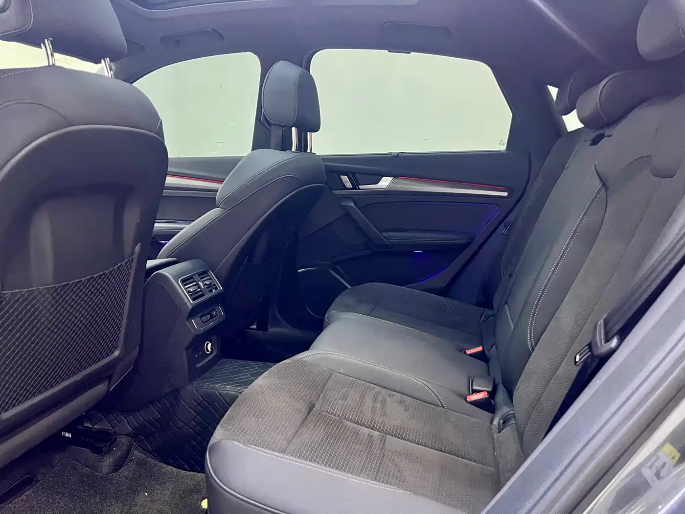 AUDI Q5L SPORTBACK