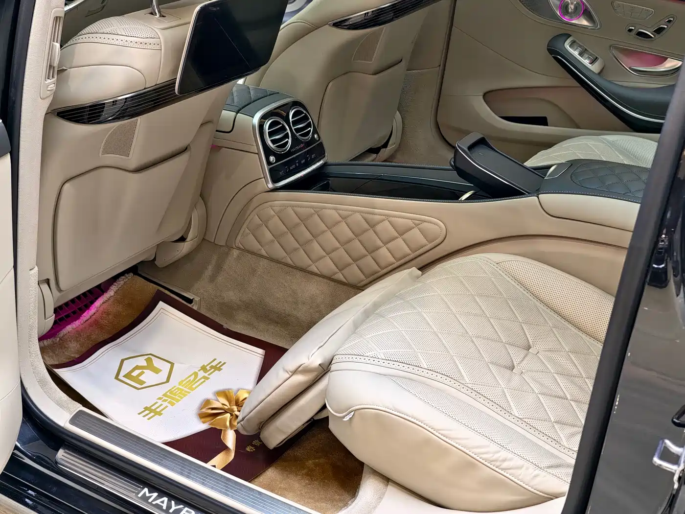 Mercedes-Benz Maybach S-Class 2019 S 680 фото 10