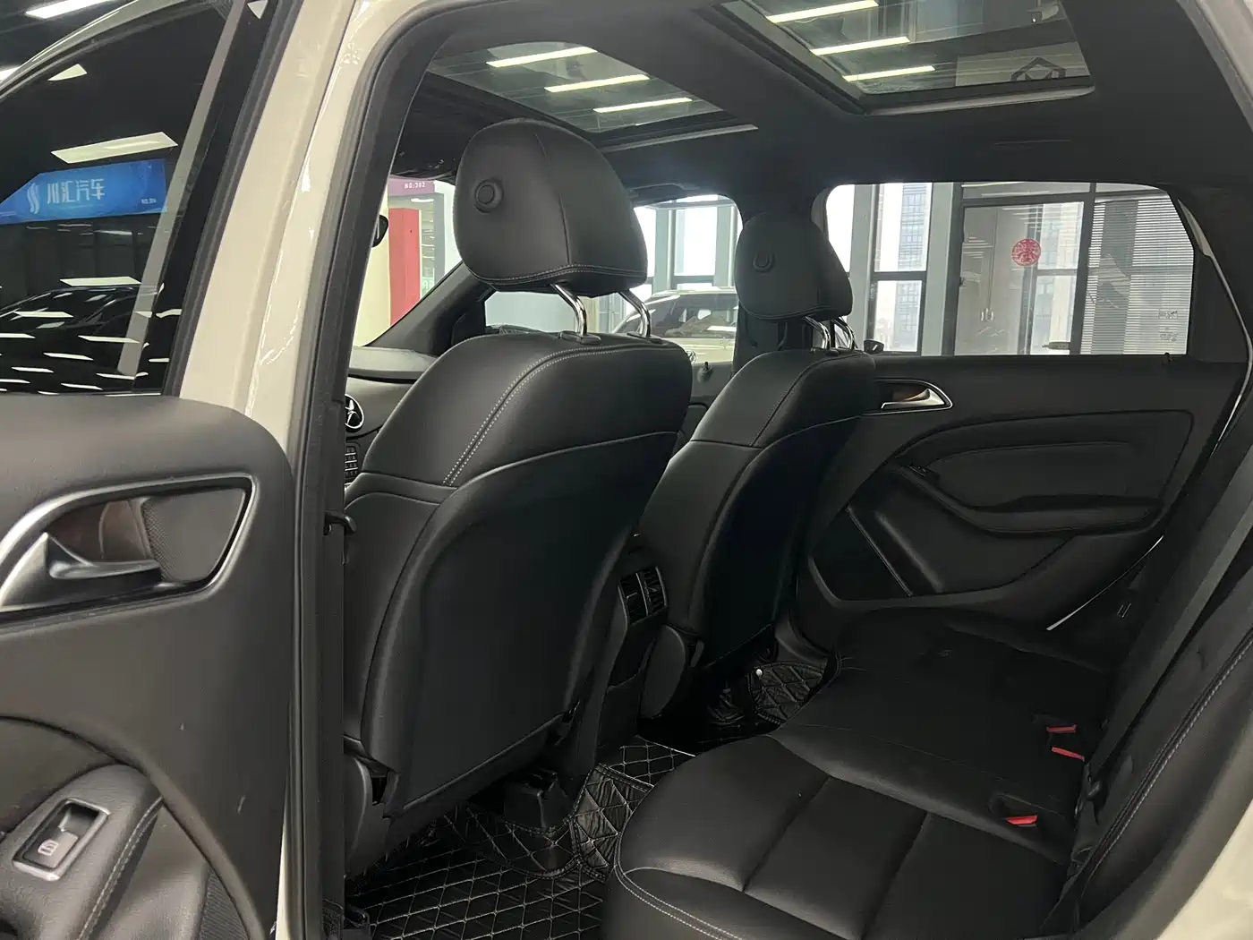 Mercedes-Benz B-Class 2017 B 200 Luxury фото 5