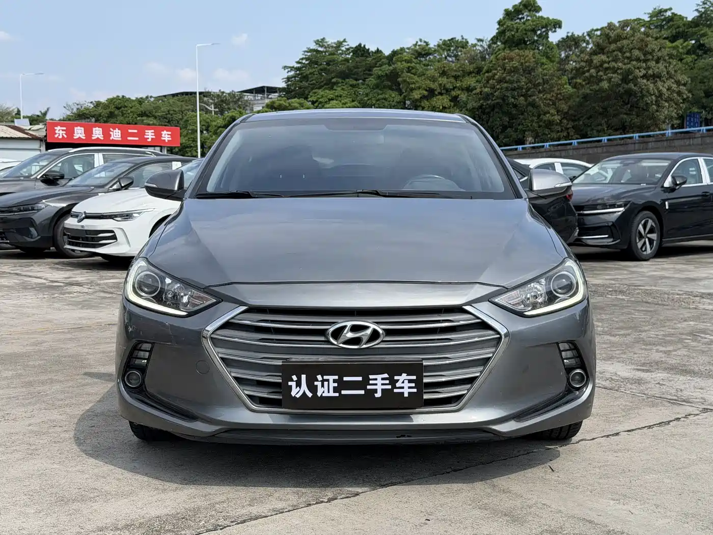 Hyundai Elantra 2018 1.4T DCT Dynamic·Vitality Model фото 2