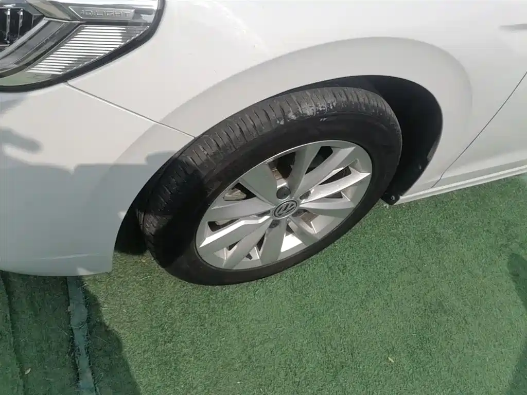 Volkswagen Bora 2020 1.5L Automatic Comfort фото 23