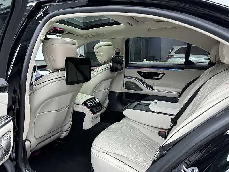 Фото 8 - Mercedes-Benz S-Class