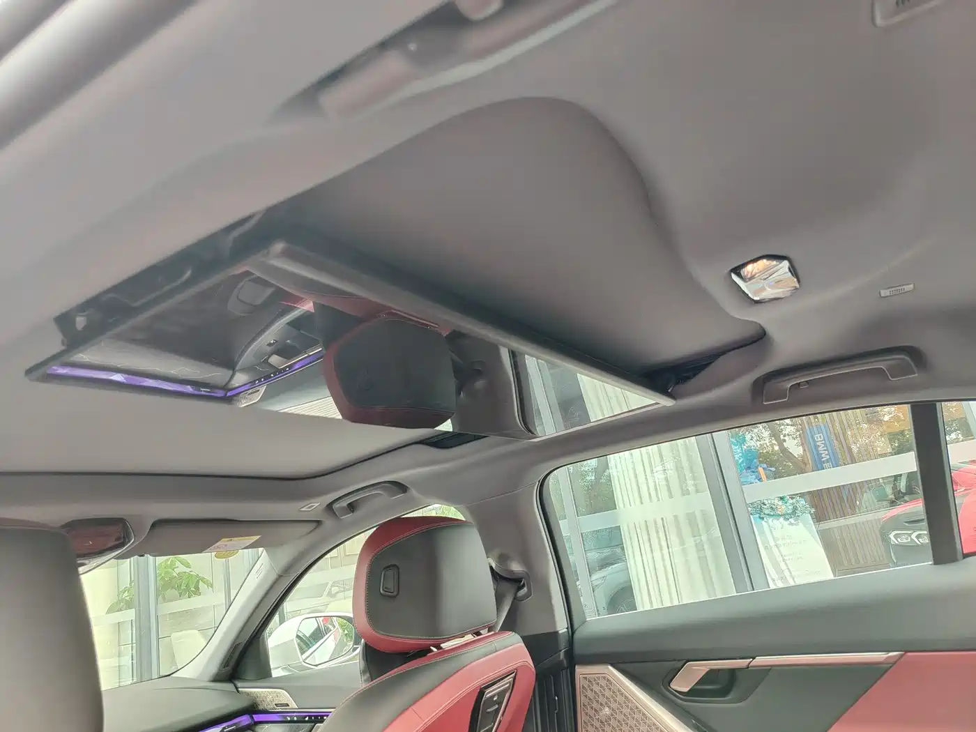 BMW 5 Series 2025 530Li Premium M Sport Package фото 19