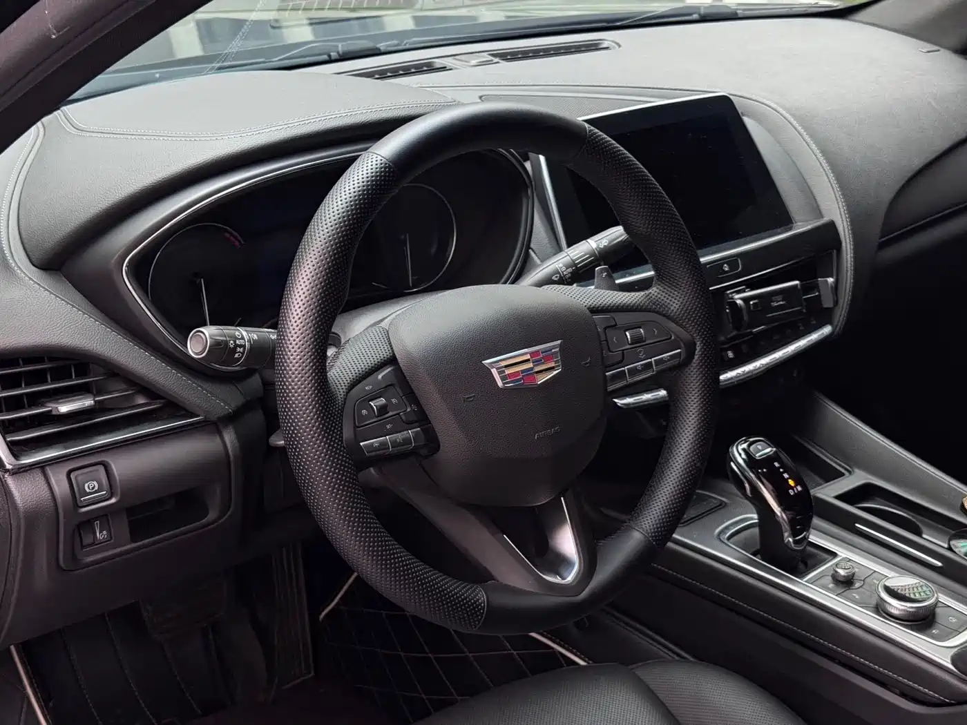 Photo 7 - Cadillac CT5