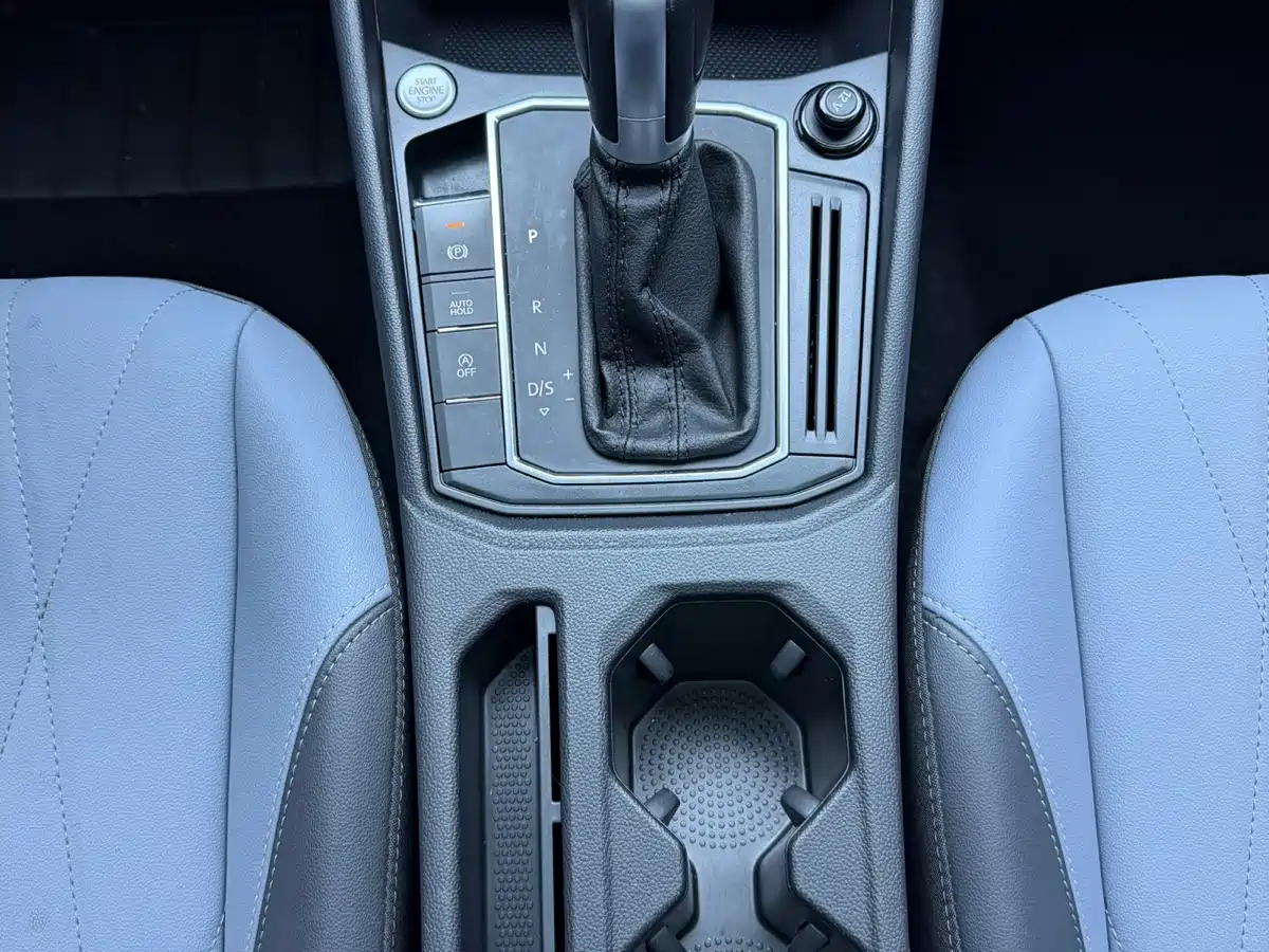 Фото 17 - Volkswagen Lavida