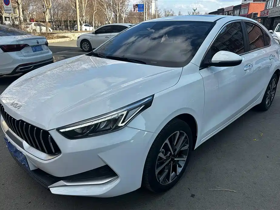 Kia Kia K3 2021 Facelift 1.5L CVT Fashion Edition