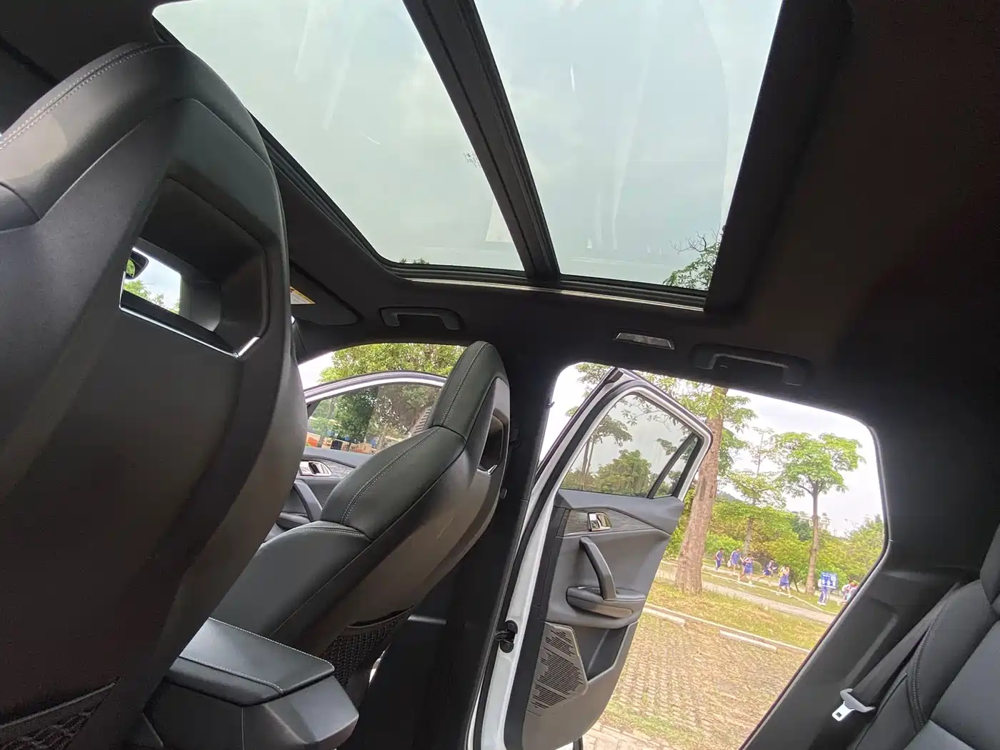 Lynk & Co 06 2023 Remix 1.5T Power Halo фото 14