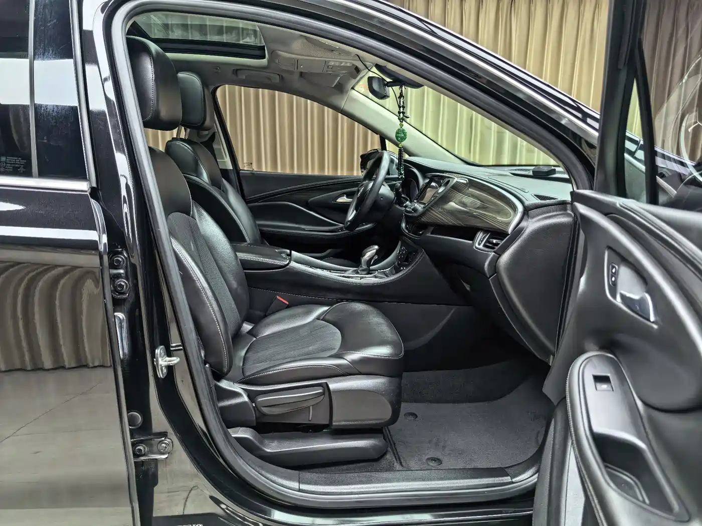 Buick Envision Plus 2019 20T FWD Leading Model China VI фото 18