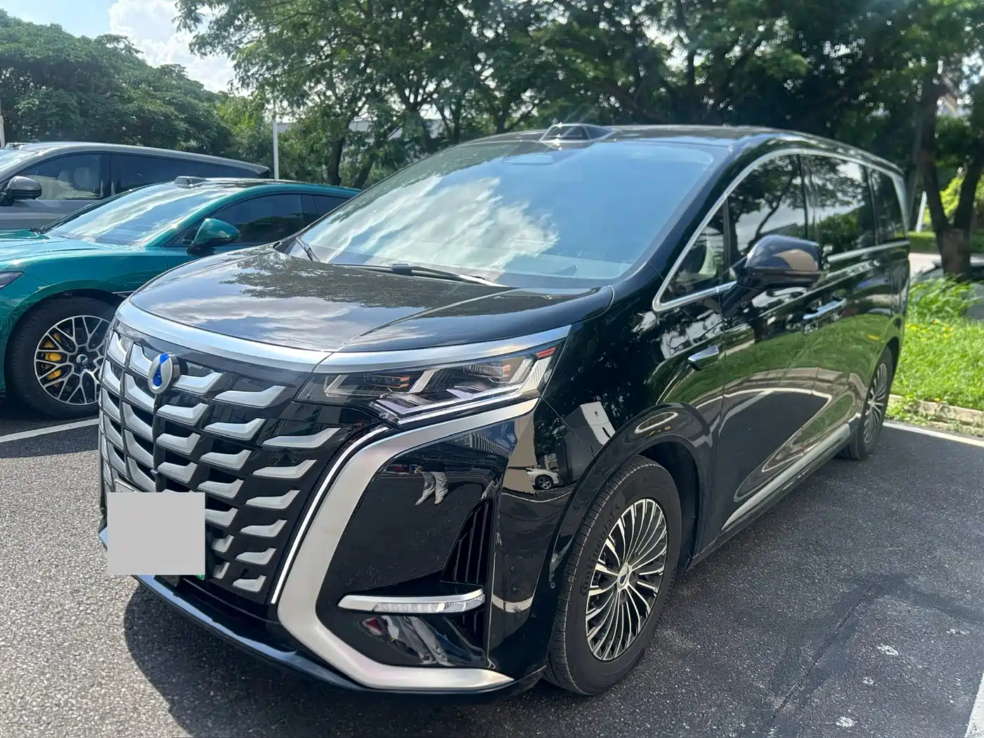Denza D9 2025 Model DM-i Smart Drive Edition 1020 AWD Flagship
